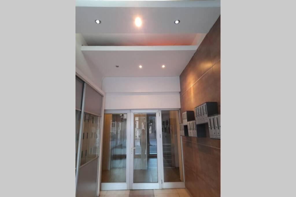 Centar One Apartmant Skopje Ngoại thất bức ảnh